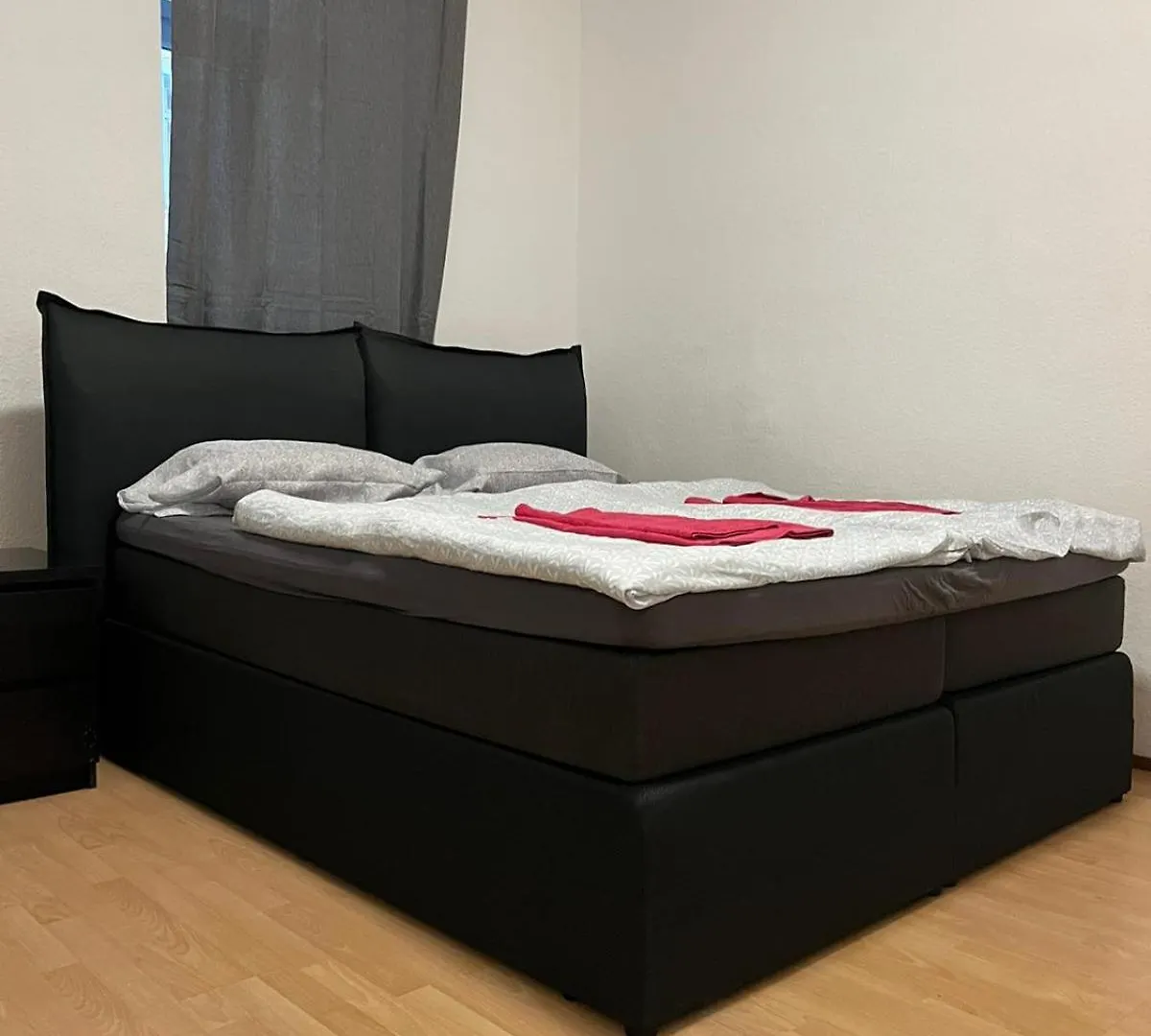 Ferienwohnung Lovely 3Br Apt Next To Meidling Station Wien